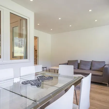 Apartment Renove, 6 Pers, Balcon Sud Face Aux Pistes, Parking, Plagne Centre - Fr-1-351-20 *