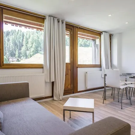 Renove, 6 Pers, Balcon Sud Face Aux Pistes, Parking, Plagne Centre - Fr-1-351-20 Apartment La Plagne